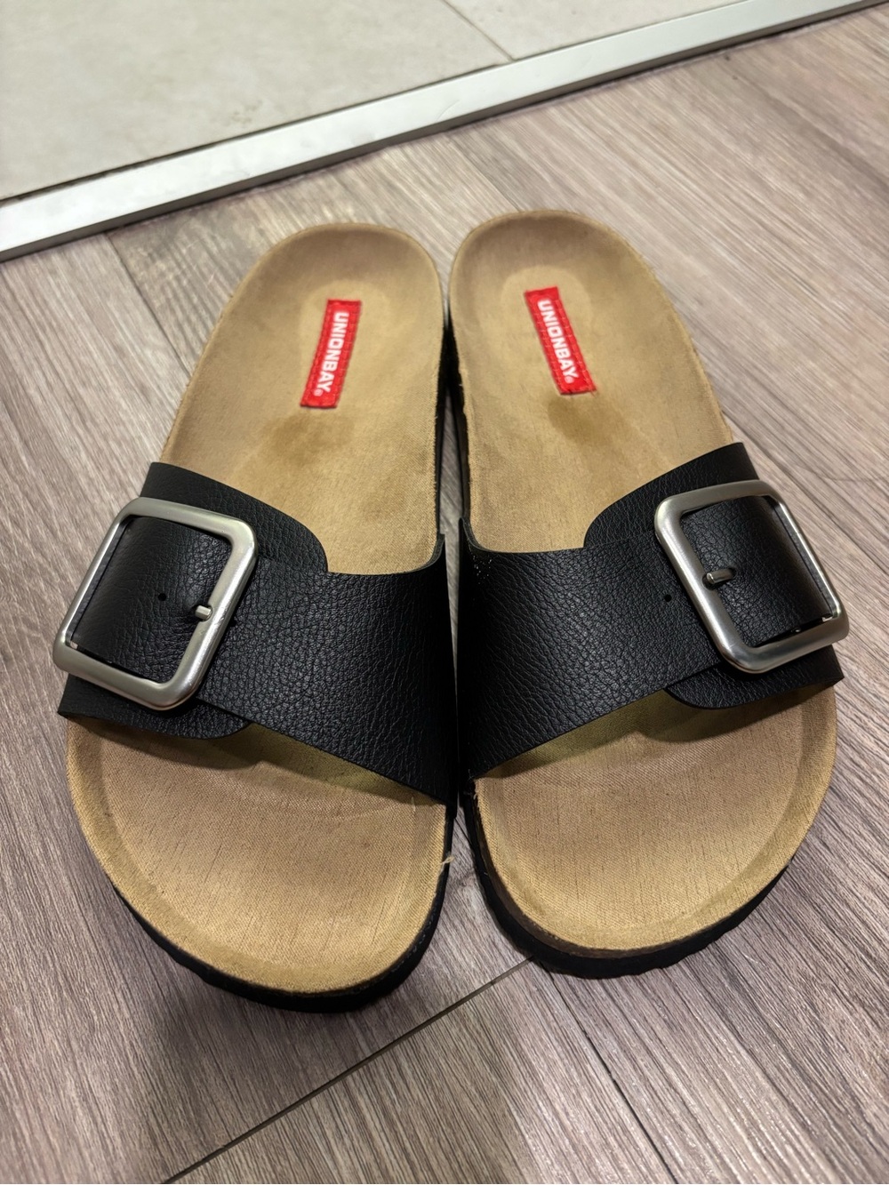 Unionbay Women’s Black Buckle Slide Sandals